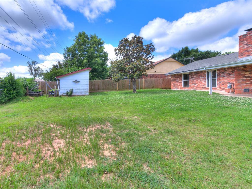 805 Madeline Drive, Shawnee, OK 74801