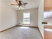 805 Madeline Drive, Shawnee, OK 74801