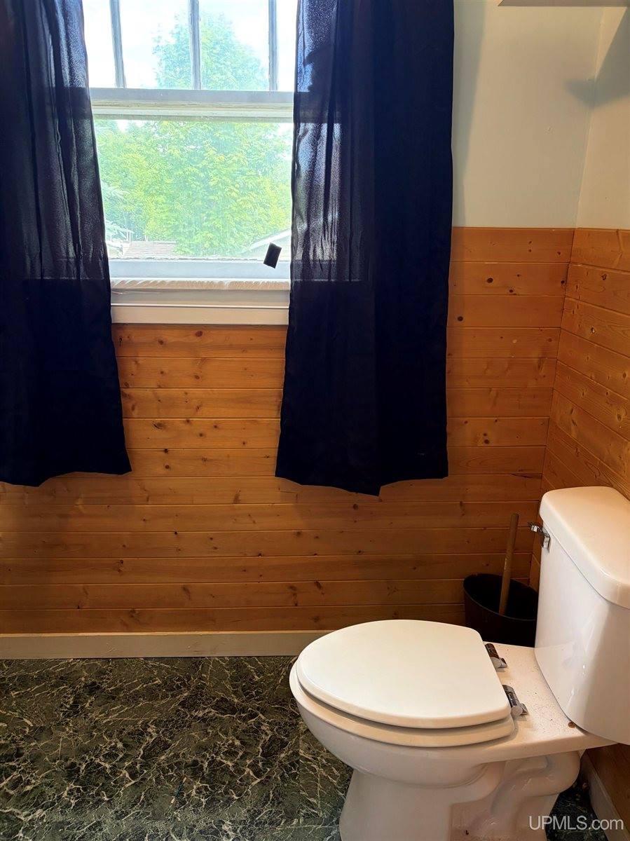 6365 COUNTY ROAD PB Road, Ishpeming, MI 49849