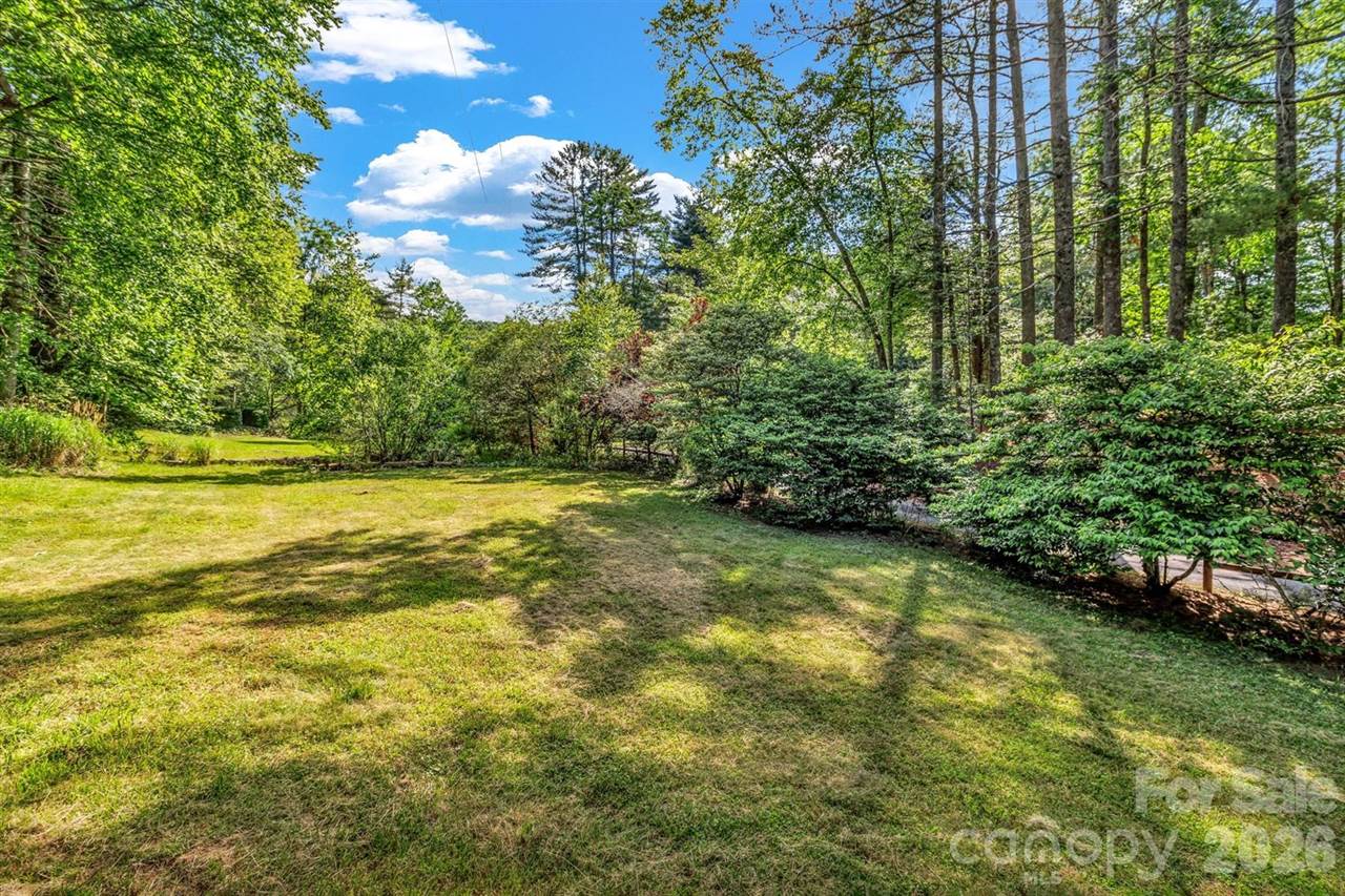 125 Hondah Boulevard, Brevard, NC 28712