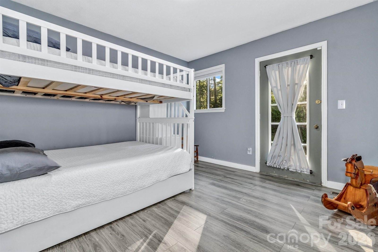 125 Hondah Boulevard, Brevard, NC 28712
