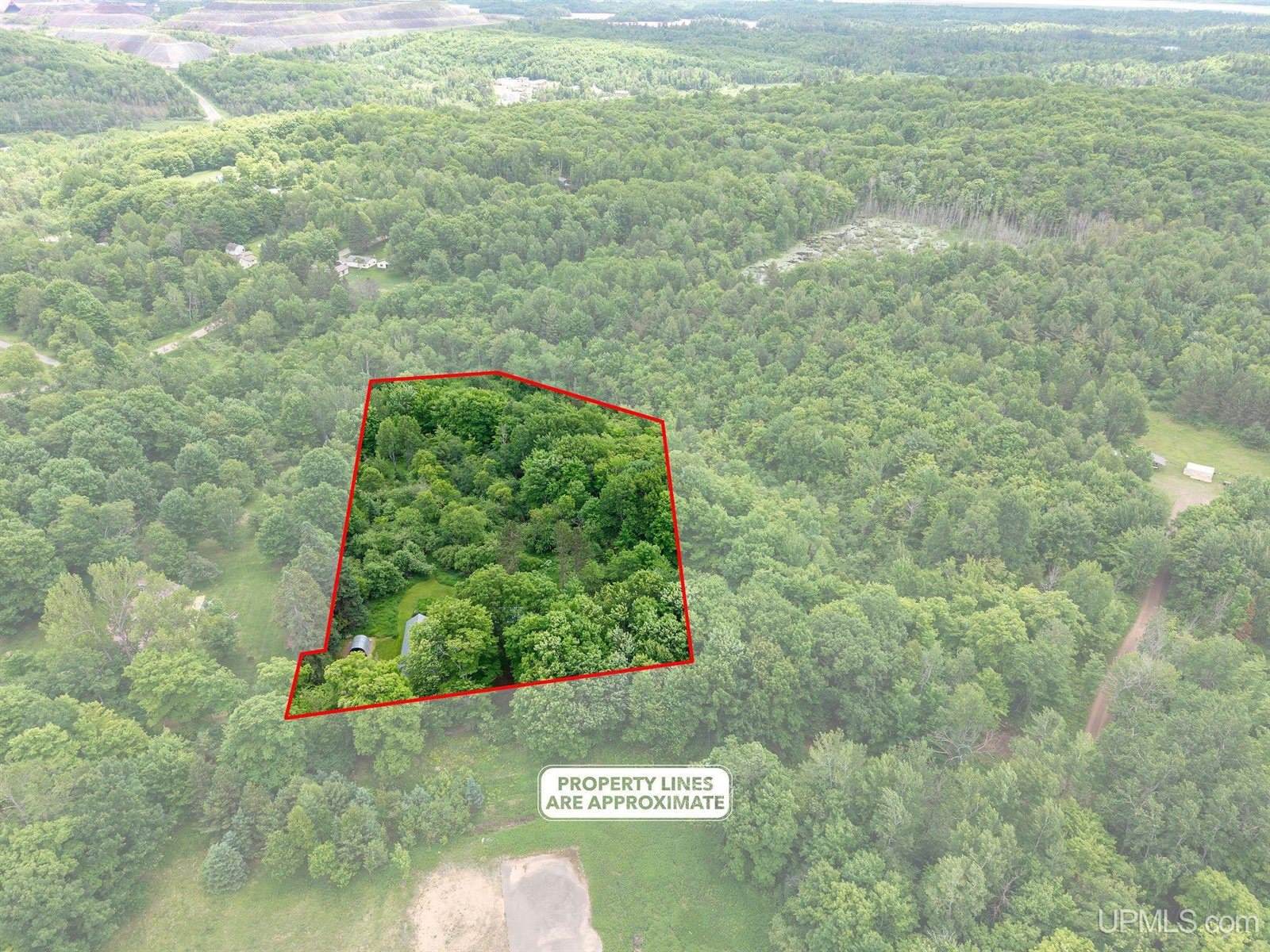 395 Co Rd PDJ Road, Ishpeming, MI 49849