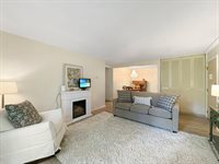 124 North Whistler C4 Avenue, Freeport, IL 61032