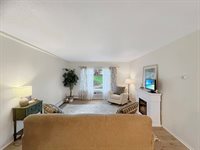 124 North Whistler C4 Avenue, Freeport, IL 61032