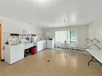 124 North Whistler C4 Avenue, Freeport, IL 61032