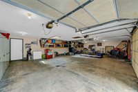 302 Redwine Drive, Houghton Lake, MI 48629