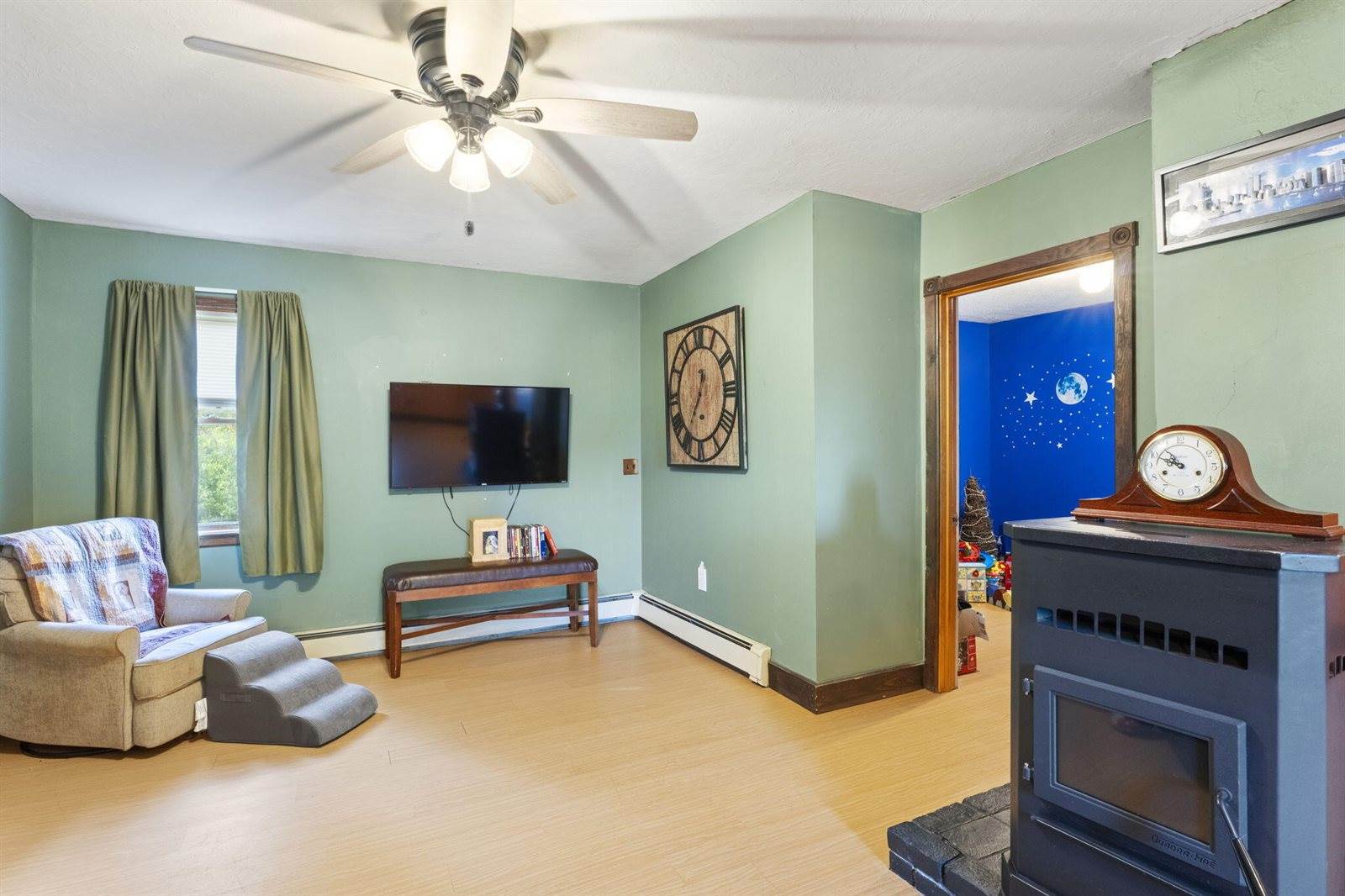 4 Mann Street, Howland, ME 04448