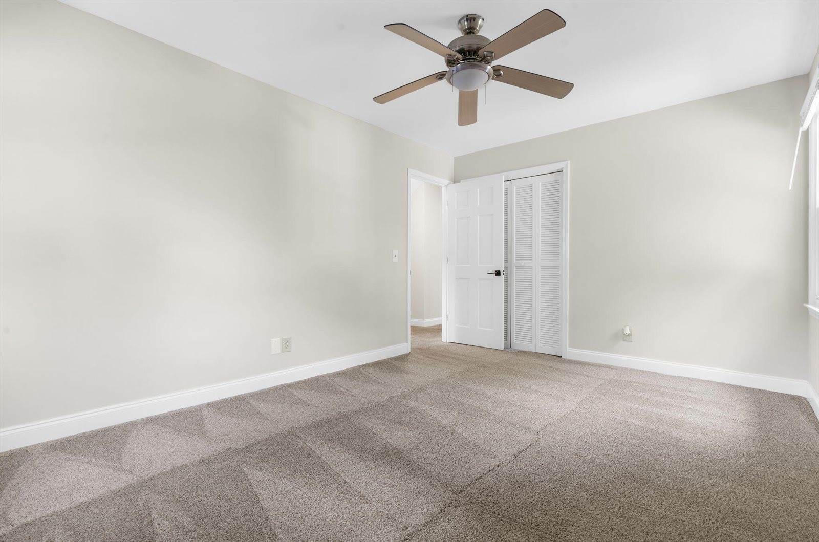 104 Greendale Court, Summerville, SC 29485