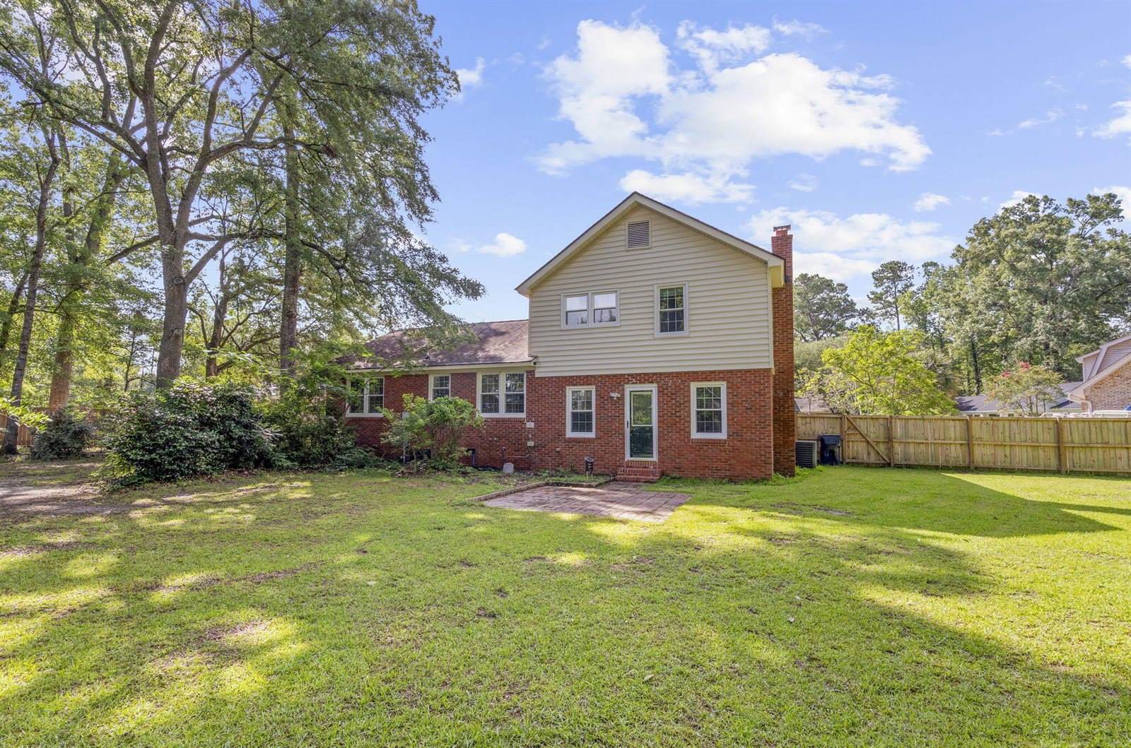 104 Greendale Court, Summerville, SC 29485