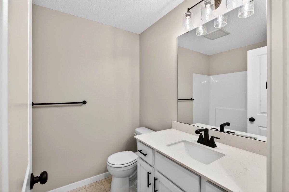 37524 Greenway Avenue, North Branch, MN 55056