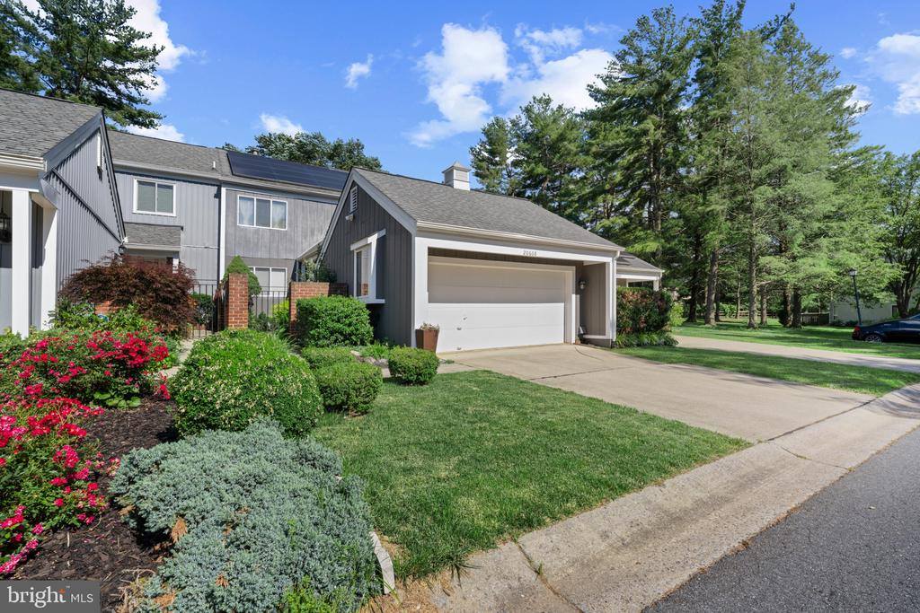 20668 Highland Hall Drive, Gaithersburg, MD 20886