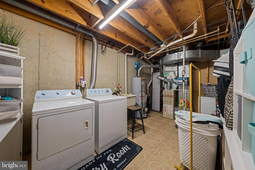 20668 Highland Hall Drive, Gaithersburg, MD 20886