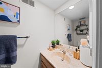 20668 Highland Hall Drive, Gaithersburg, MD 20886
