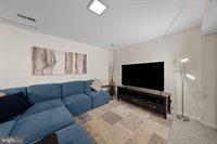 20668 Highland Hall Drive, Gaithersburg, MD 20886