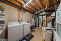 20668 Highland Hall Drive, Gaithersburg, MD 20886