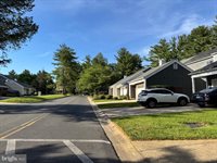 20668 Highland Hall Drive, Gaithersburg, MD 20886