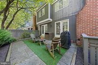 20668 Highland Hall Drive, Gaithersburg, MD 20886