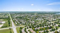 15463 Ogden Circle, Omaha, NE 68116