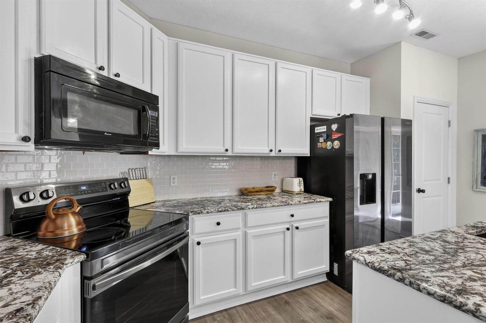 6127 Rackley Way, Westerville, OH 43081