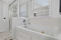 6127 Rackley Way, Westerville, OH 43081