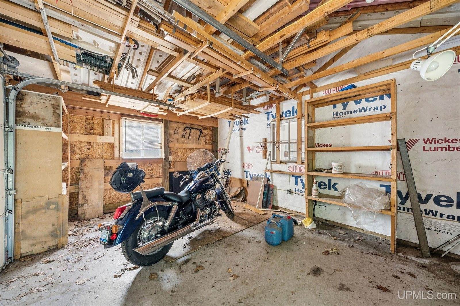 22 Stephen Lee Drive, Marquette, MI 49855