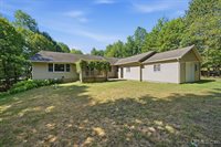 22 Stephen Lee Drive, Marquette, MI 49855