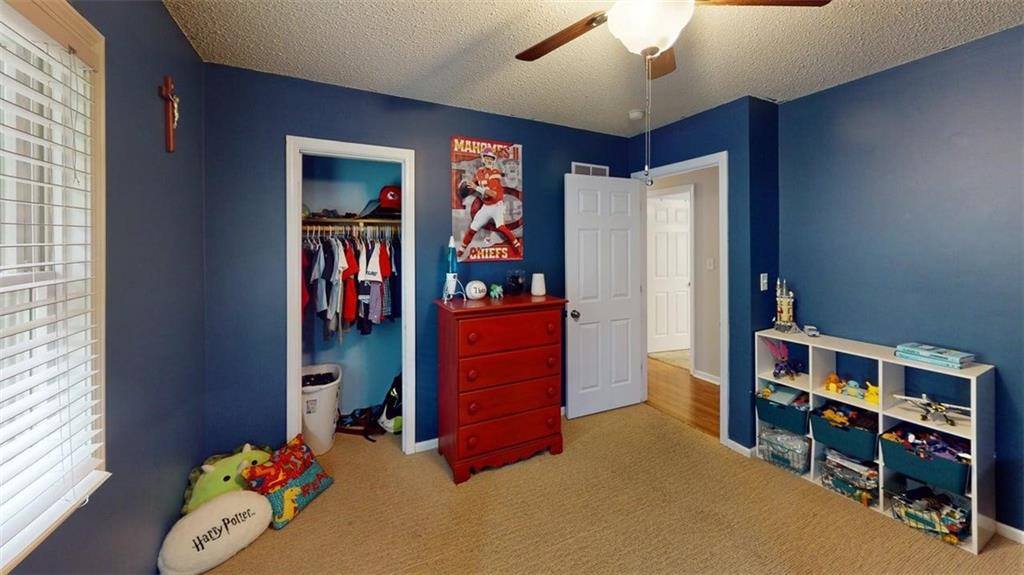 15905 West 154th Street, Olathe, KS 66062