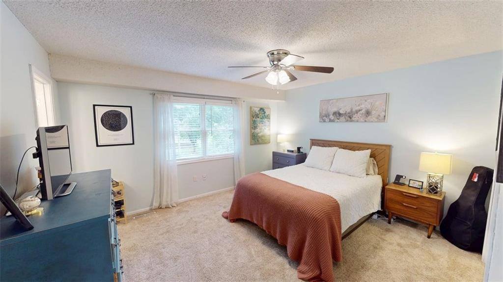 15905 West 154th Street, Olathe, KS 66062