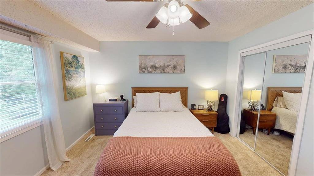 15905 West 154th Street, Olathe, KS 66062