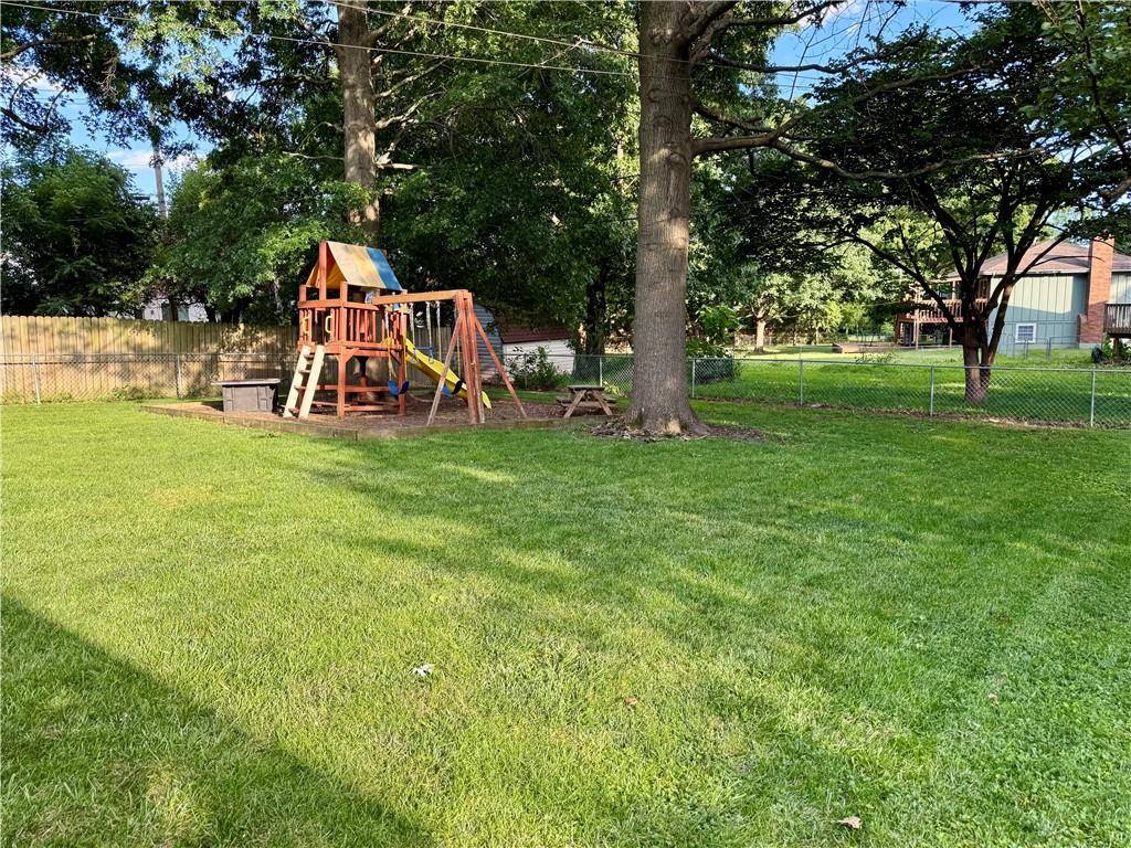 15905 West 154th Street, Olathe, KS 66062