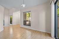 4736 Shade Tree Lane, Santa Rosa, CA 95405