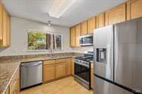 4736 Shade Tree Lane, Santa Rosa, CA 95405