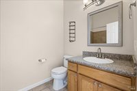 4736 Shade Tree Lane, Santa Rosa, CA 95405