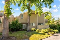 4736 Shade Tree Lane, Santa Rosa, CA 95405