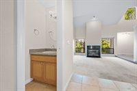 4736 Shade Tree Lane, Santa Rosa, CA 95405