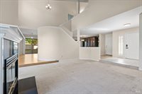 4736 Shade Tree Lane, Santa Rosa, CA 95405