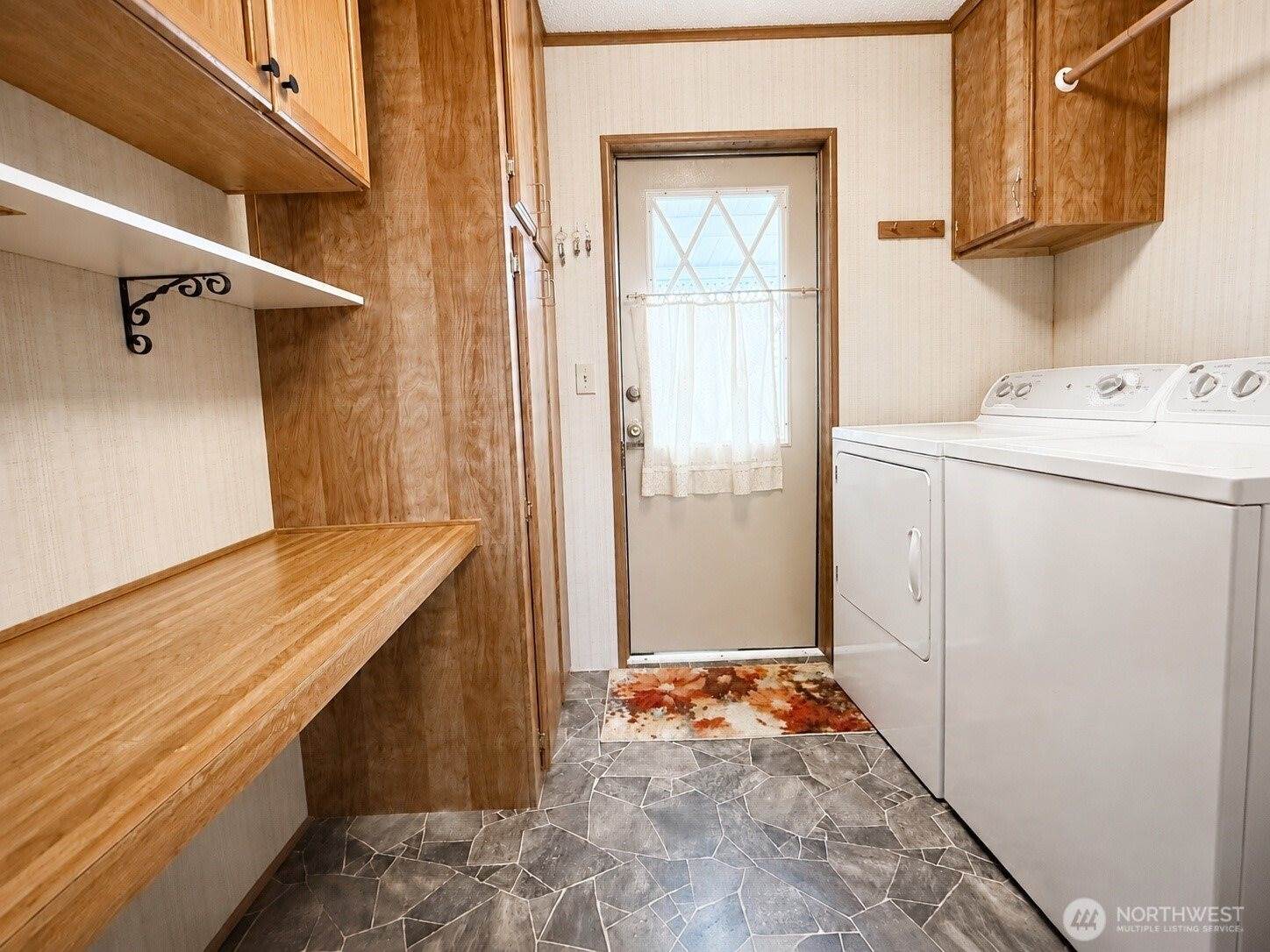 1352 Alonda Lane NE, Olympia, WA 98516