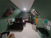 735 Cornell Avenue West, Clarksville, IN 47129