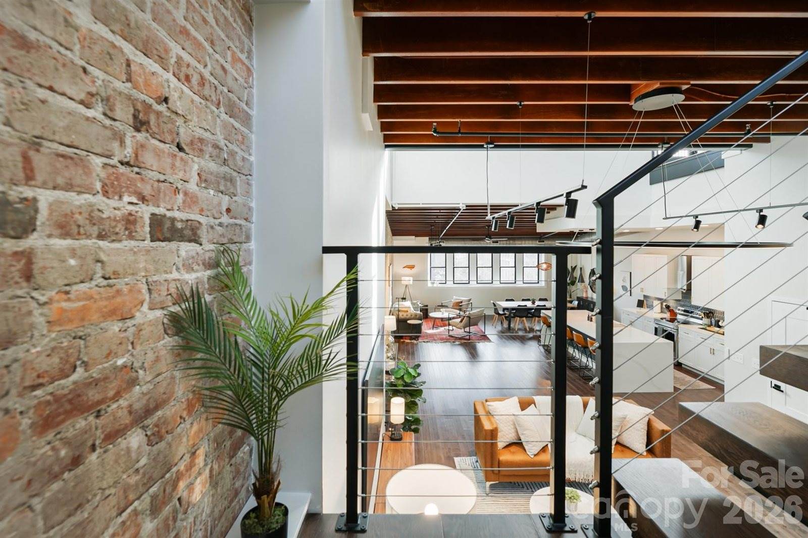 122 College Street, Asheville, NC 28801