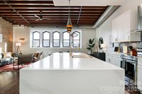 122 College Street, Asheville, NC 28801