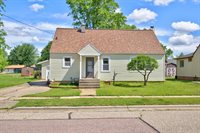 908 W 5th Street, Nekoosa, WI 54457