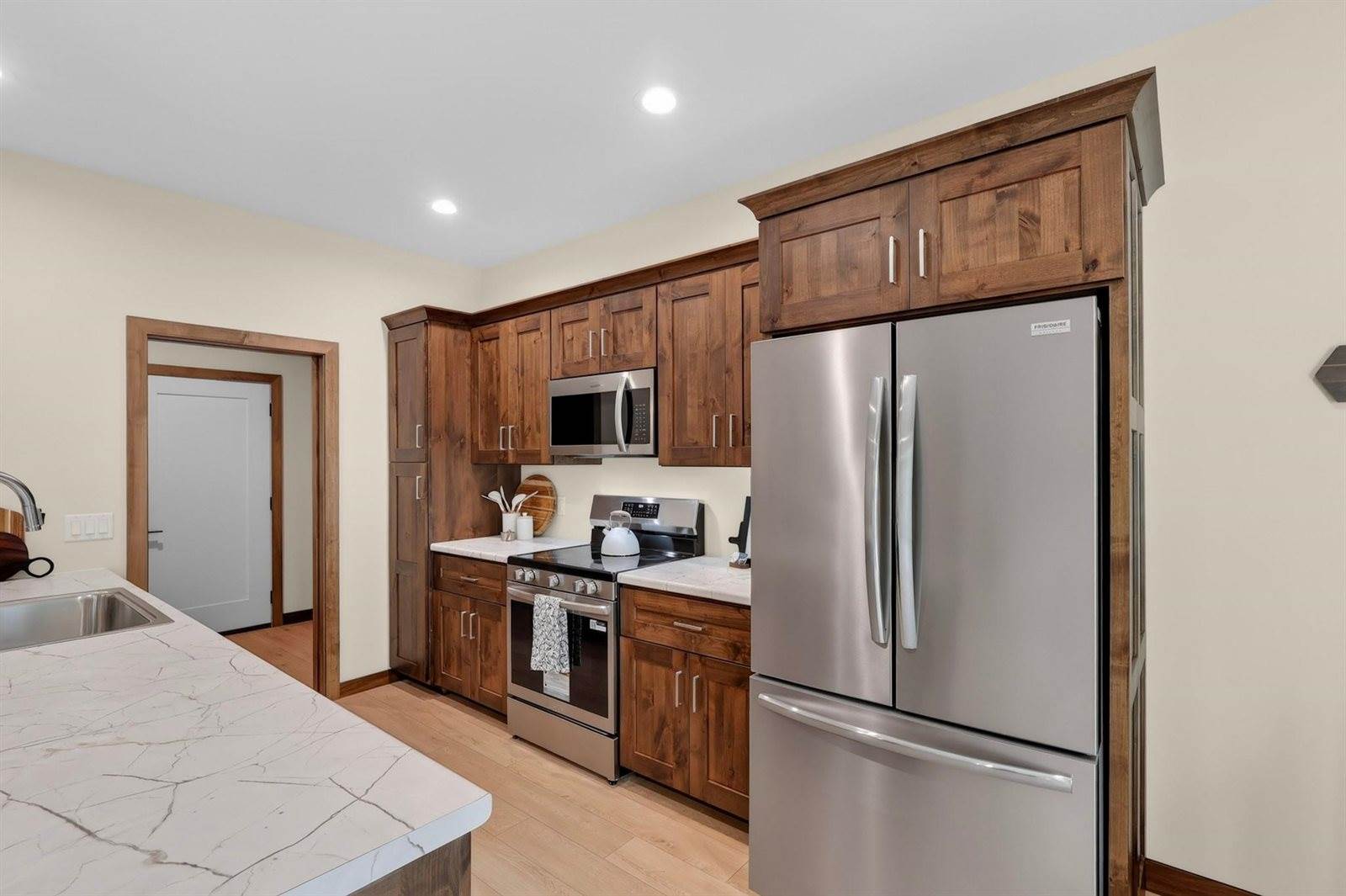 3302 Bennington Court, Plover, WI 54467
