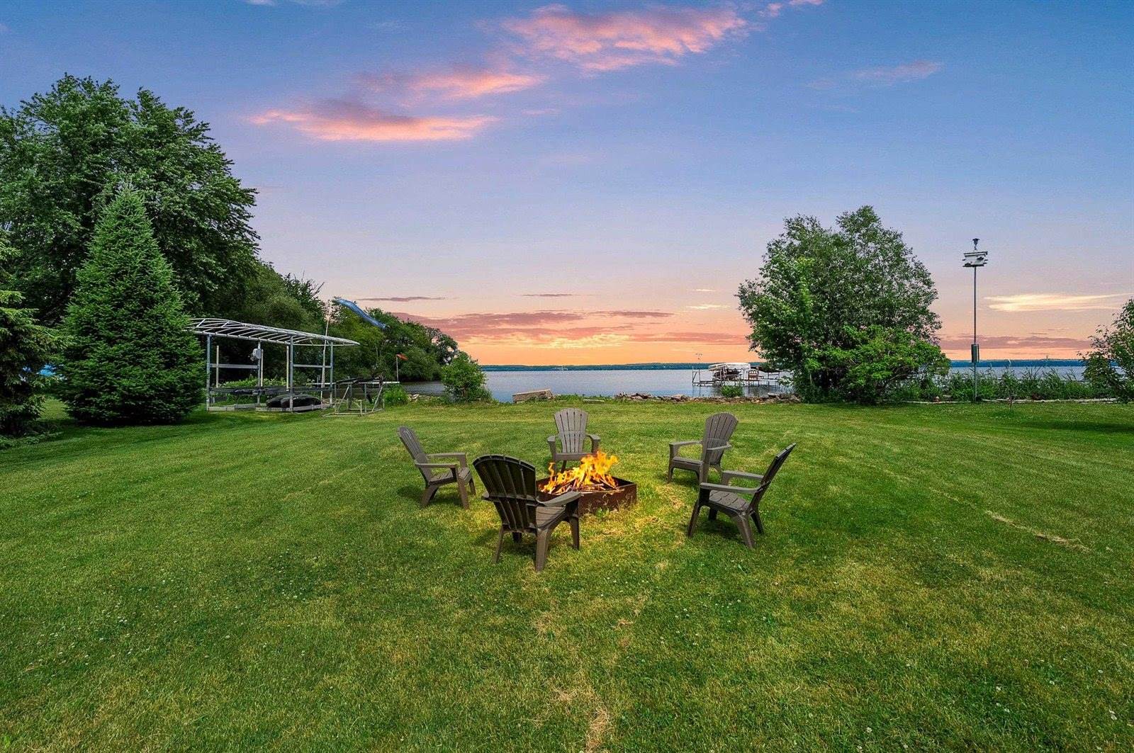 N8599 Lakeshore Drive, Fond Du Lac, WI 54937