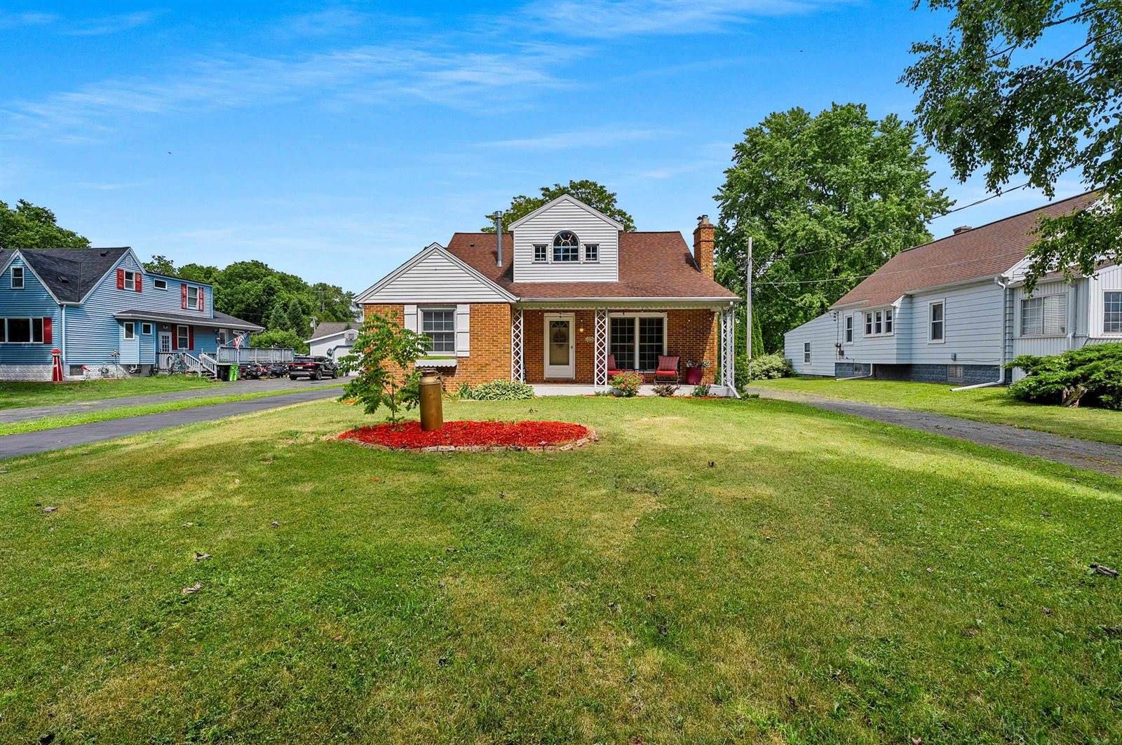 N8599 Lakeshore Drive, Fond Du Lac, WI 54937