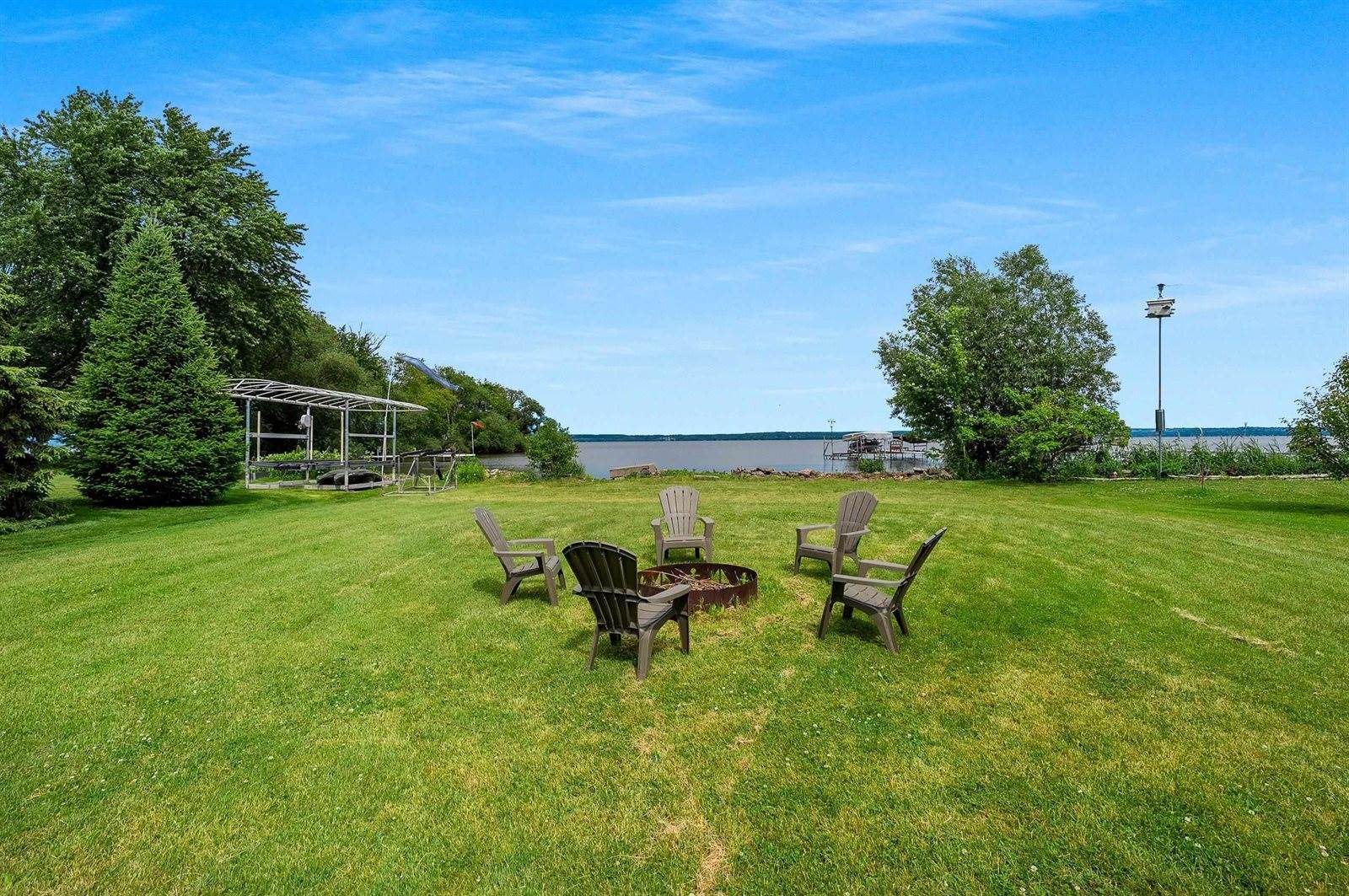 N8599 Lakeshore Drive, Fond Du Lac, WI 54937