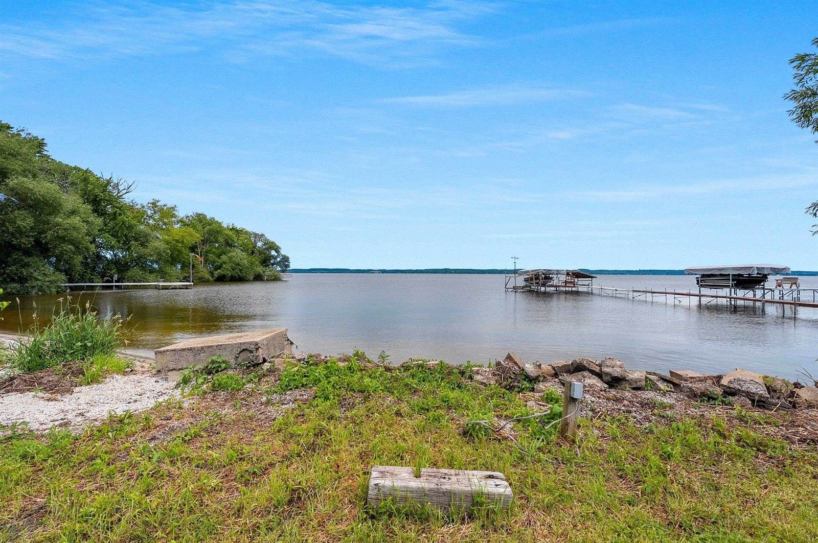N8599 Lakeshore Drive, Fond Du Lac, WI 54937