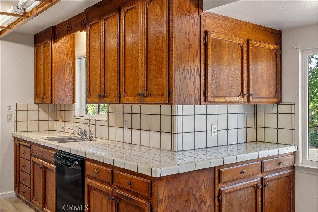 1670 Alma, Oroville, CA 95965