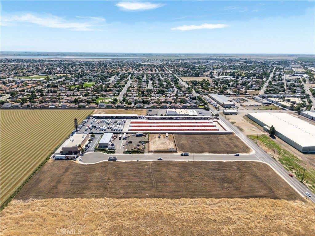 203 Commerce, Los Banos, CA 93635