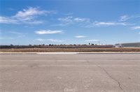 204 Commerce, Los Banos, CA 93635
