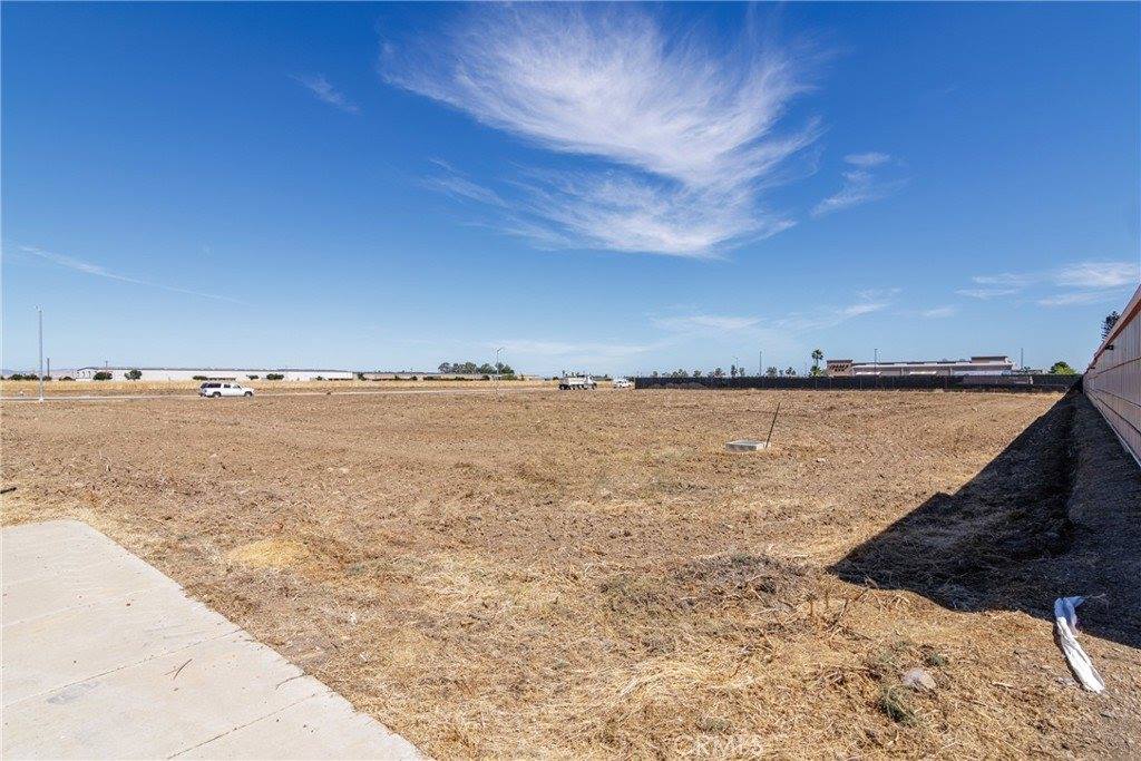 227 Commerce, Los Banos, CA 93635